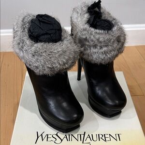 Yves Saint Laurent Black Heeled Boots with Gray Fur